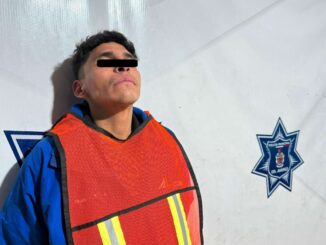 Detienen a hombre por posesión de vehículo robado en Jardines de Aragón