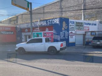 Roban ferretería en el Fuentes Mares; se llevan dinero y equipo