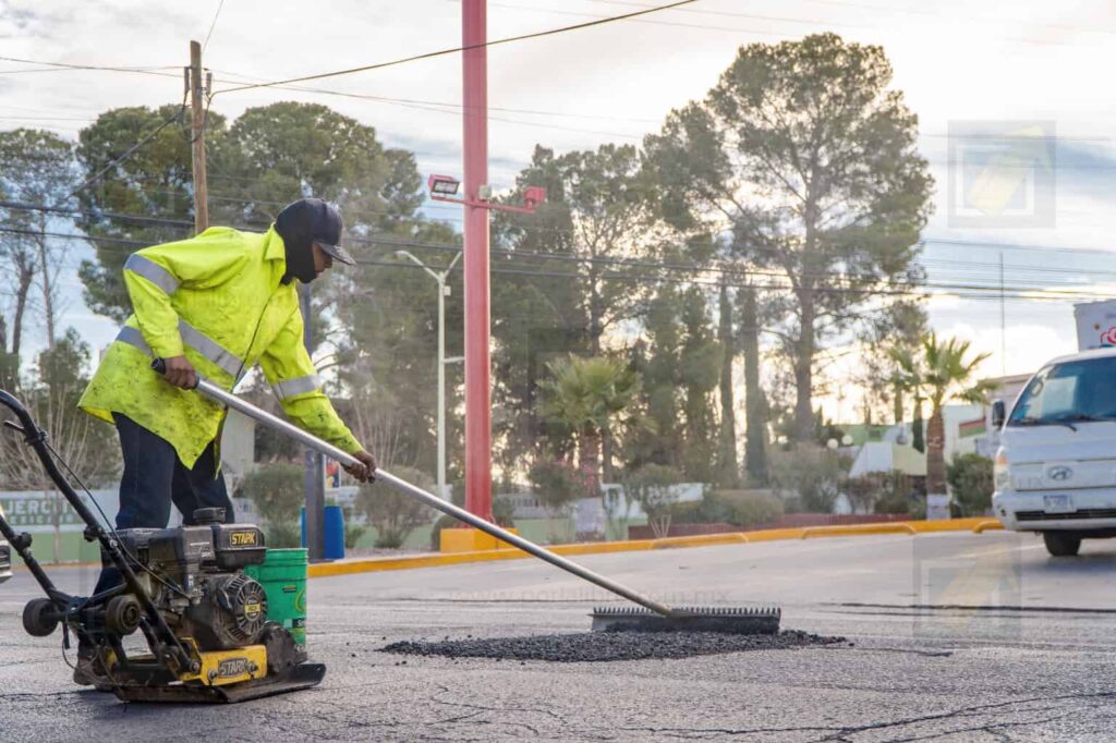Más de 800 baches atendidos por el Municipio esta semana
