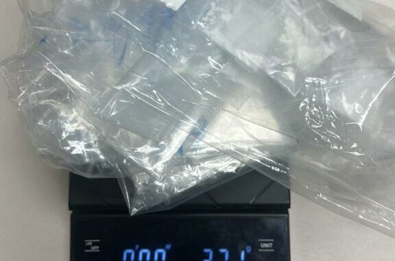 Detienen AEI a presunto distribuidor de droga en la colonia Azteca