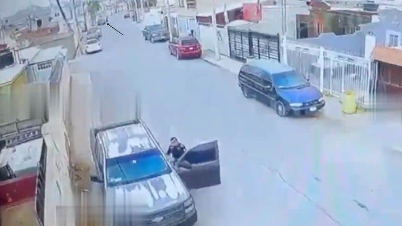Revelan video al momento de la ejecución del policía estatal; sicarios portaban pelucas rubias