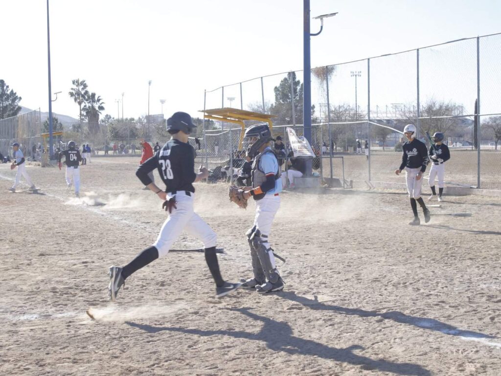 Impulsa Gobierno Municipal de Chihuahua a más de 450 representantes del deporte con apoyos