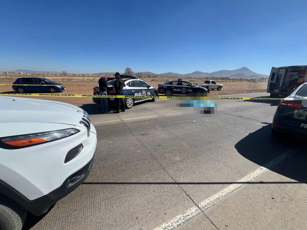 Muere motociclista tras chocar contra un vehículo en Cuauhtémoc