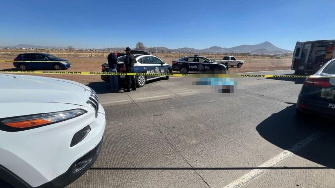 Muere motociclista tras chocar contra un vehículo en Cuauhtémoc