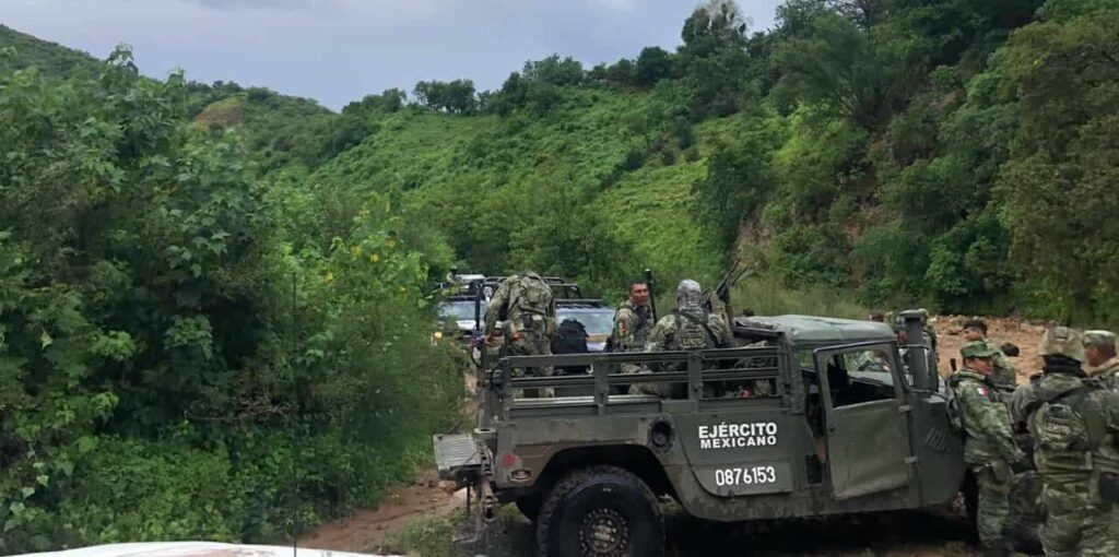 Enfrentamiento de militares y sicarios en Guadalupe y Calvo deja un muerto