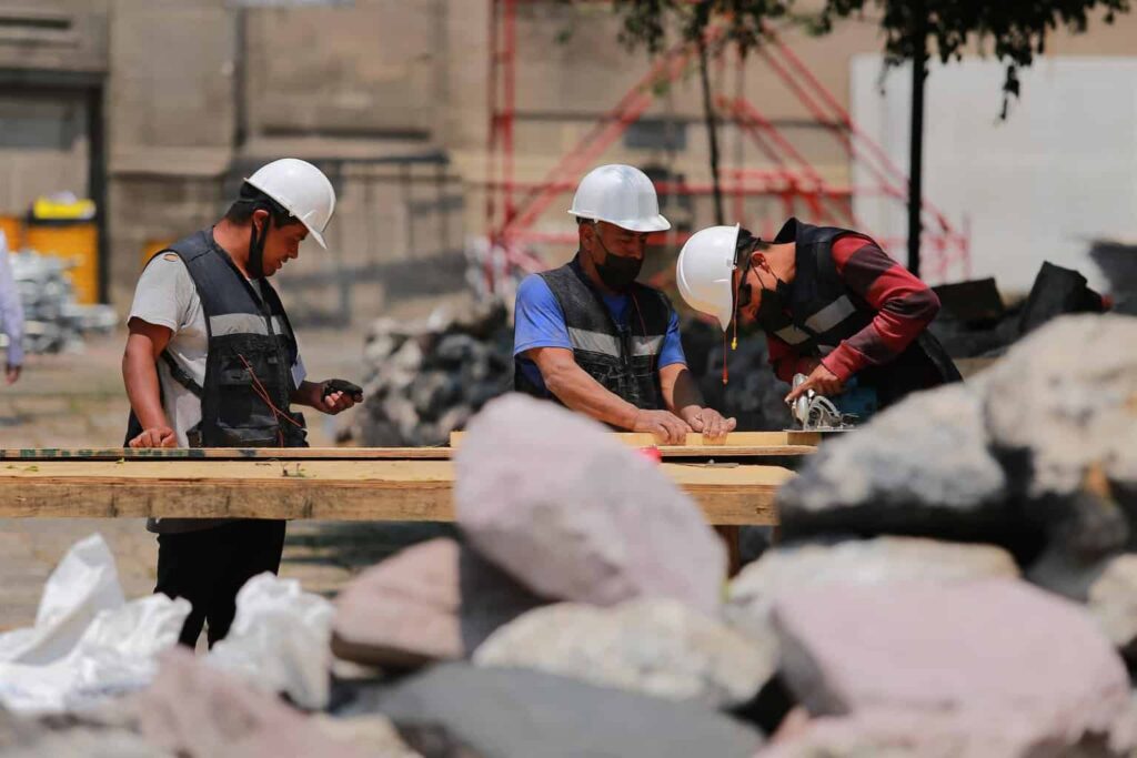 Gobierno de México destaca récord histórico de 22.4 millones de empleos formales