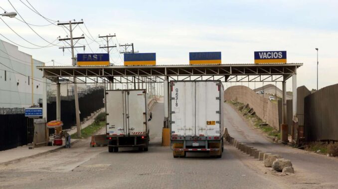 Aranceles de Trump han afectado a 200 mil tractocamiones