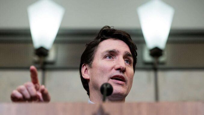 Trudeau y Trump tienen una «acalorada» llamada de 50 minutos sobre la guerra comercial