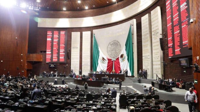 Diputados aprueban reformas contra nepotismo y reelección; mantiene entrada en vigor hasta 2030