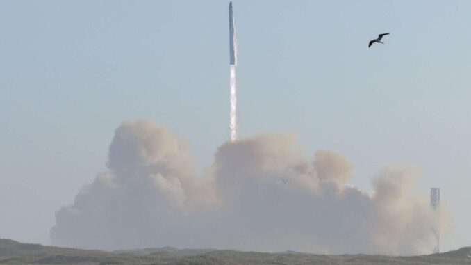 SpaceX confirma que perdió a su cohete Starship poco después de su lanzamiento