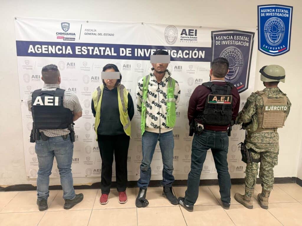 Detienen a pareja por el delito flagrante de extorsión en Juárez