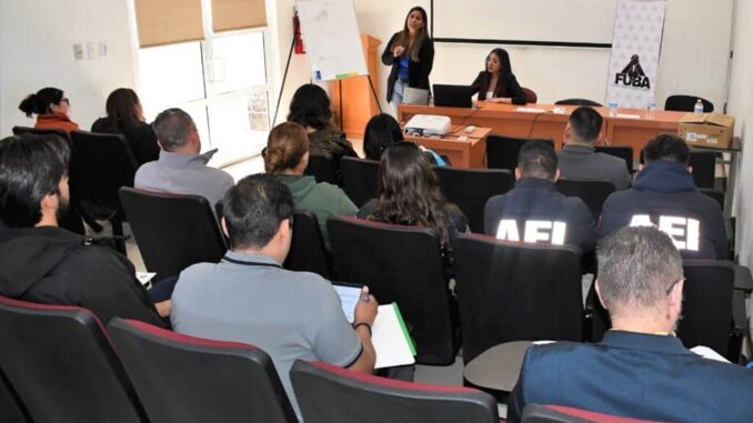 Se capacita personal operativo de Fiscalía Zona Centro en Maltrato Animal