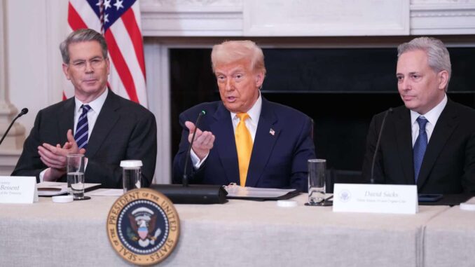 Trump evita comparecer ante la prensa mientras los mercados registran fuertes caídas