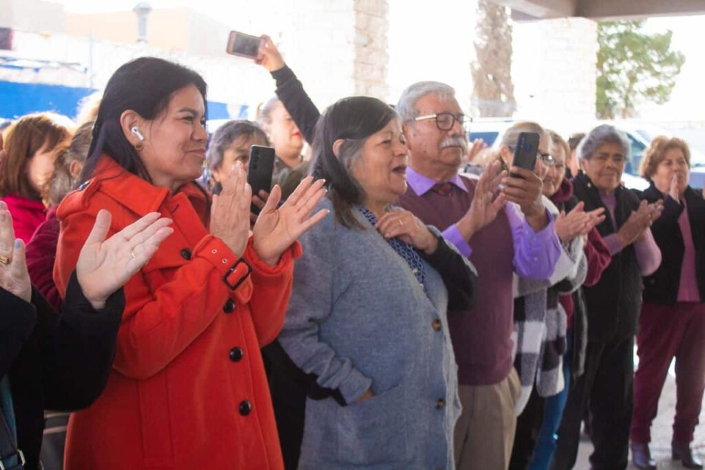 Inaugura Rosana Díaz nueva casa de enlace en el Distrito 4