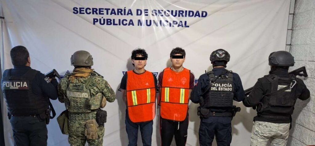 Los detienen con vapeadores y mariguana