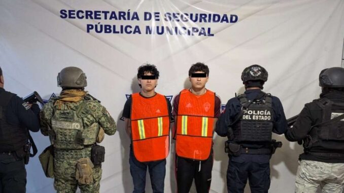 Los detienen con vapeadores y mariguana