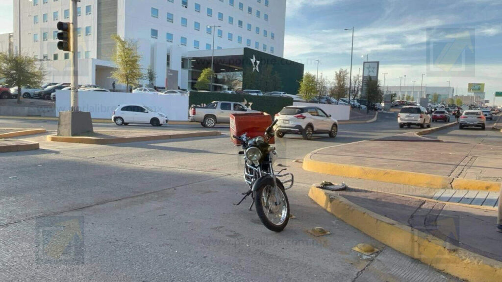Motociclista resulta herido tras choque en el Periférico de la Juventud