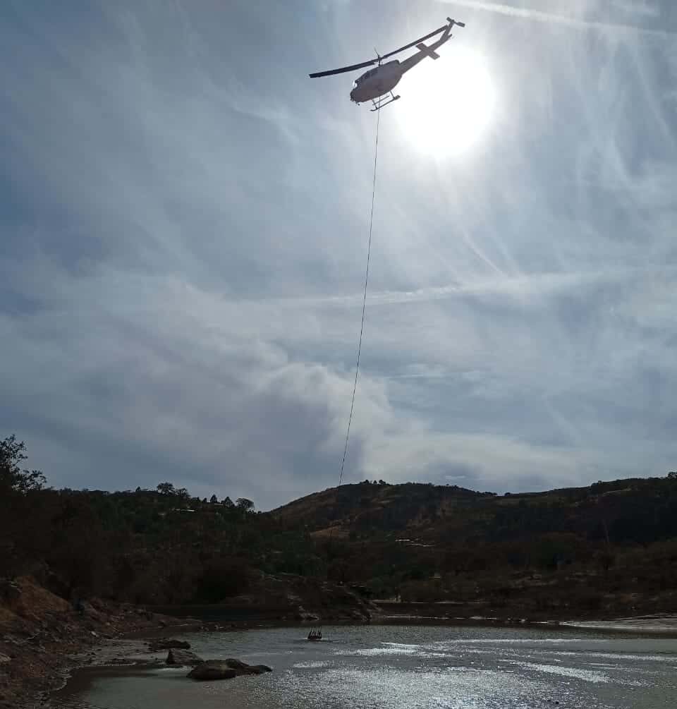 Implementa Gobierno del Estado operativo aéreo y terrestre para controlar incendio en Moris