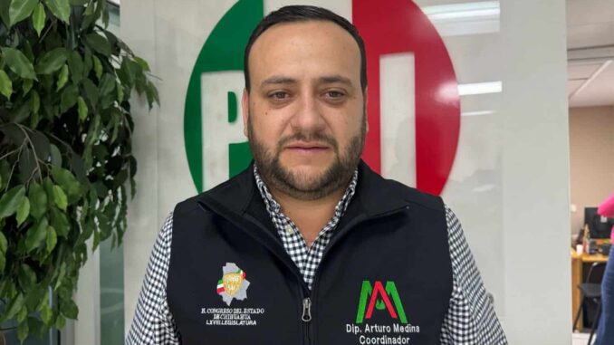 “Todo lo que rodea a la elección judicial es un desastre; Morena convierte todo en un circo”: Medina por listas de magistrados