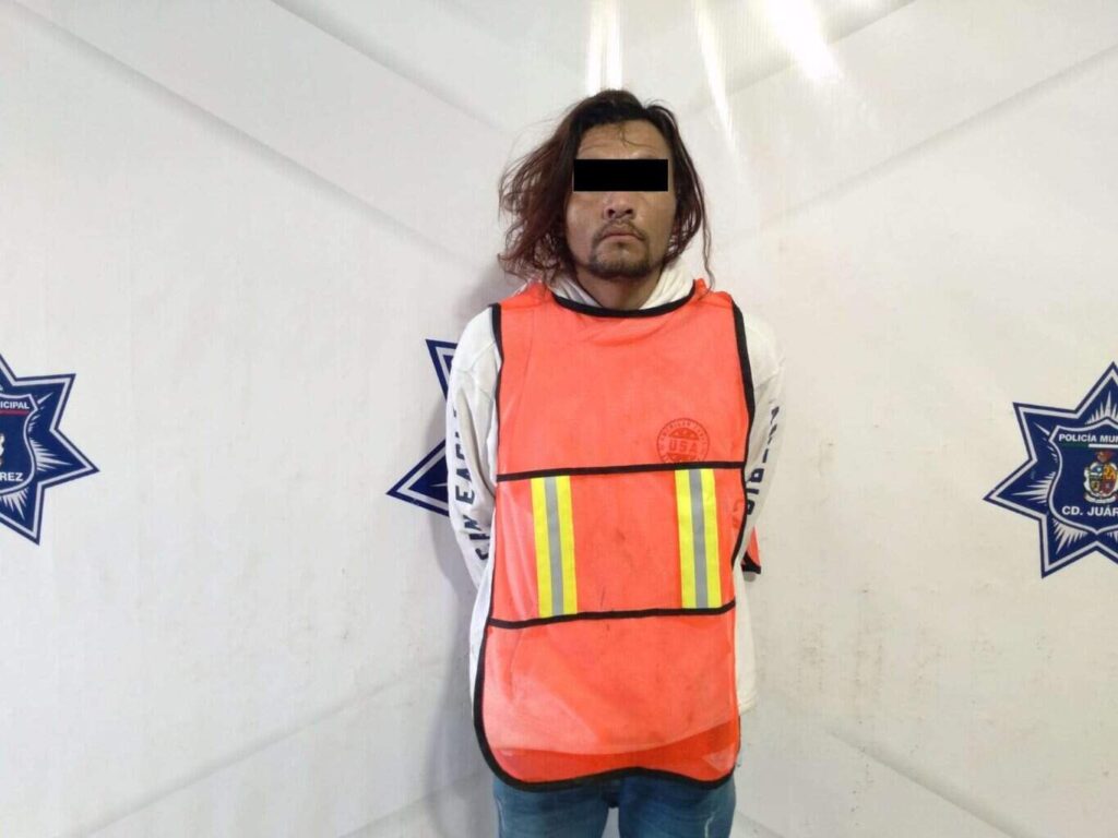 Roban con violencia una tienda en Hacienda de las Torres, los detienen