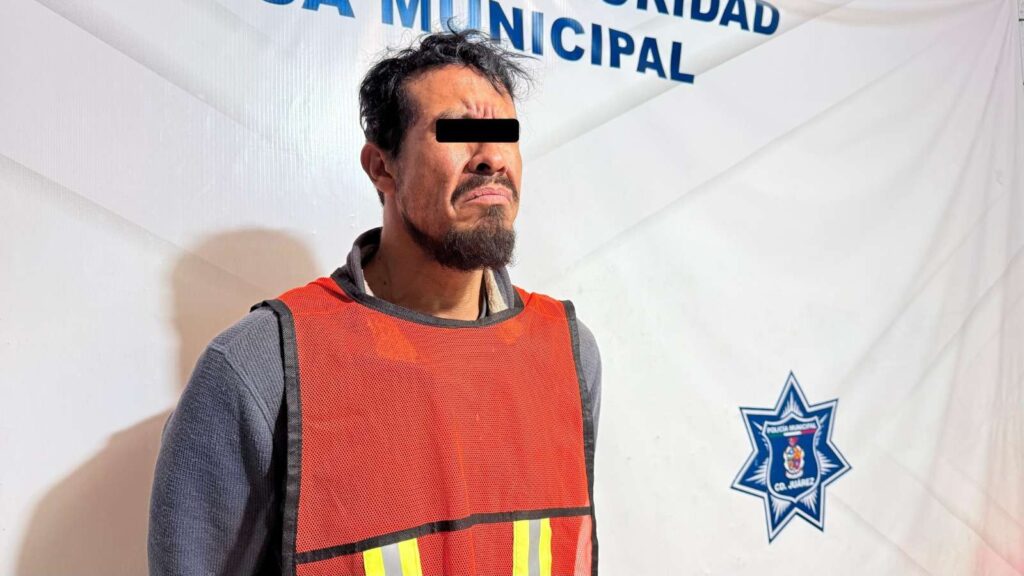 Conducía a exceso de velocidad y con una arma de fuego en el kilómetro 20