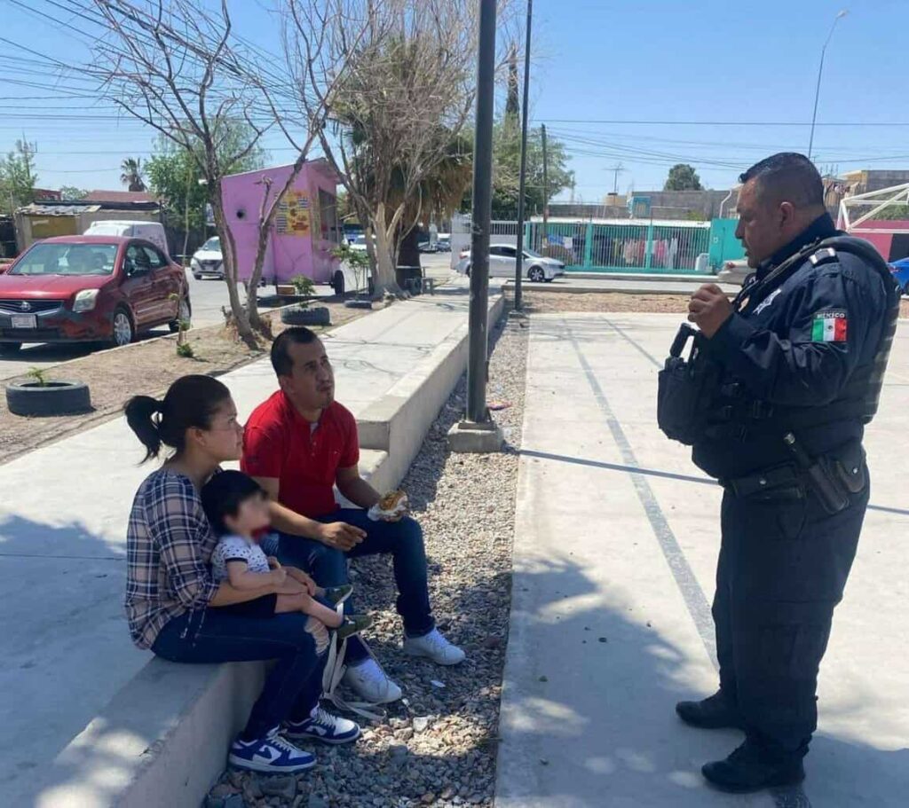 Realizan policías municipales atención de proximidad en Zaragoza