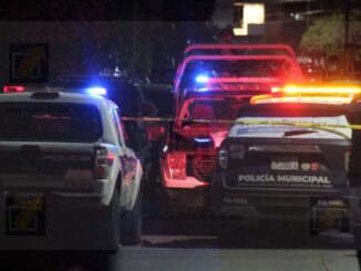 Mujer es asesinada a balazos al llegar a su domicilio en la colonia Insurgentes