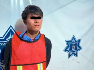 Lo sorprenden robando en interior de un negocio