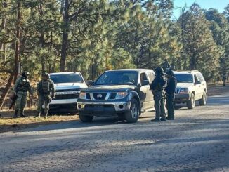 Ejecutan a dos en entronque Las Varas al Ejido Largo Maderal