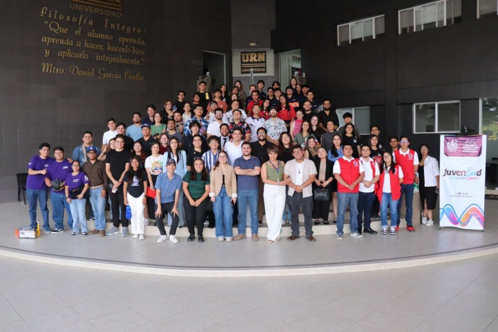 Entrega municipio apoyos a Clubs de la Juventudes durante reunión bimestral