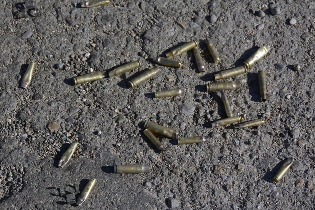 Abaten a 3 civiles armados en Apatzingán en ataque al Ejército y GN