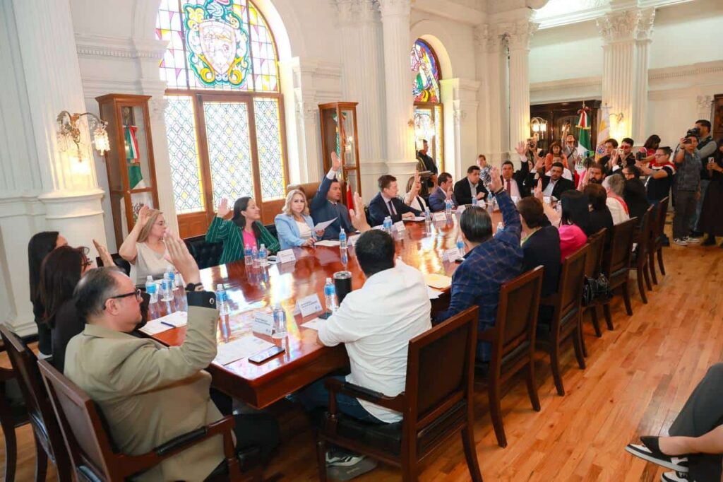 Aprueba Cabildo modificación a número en rubro de inversión