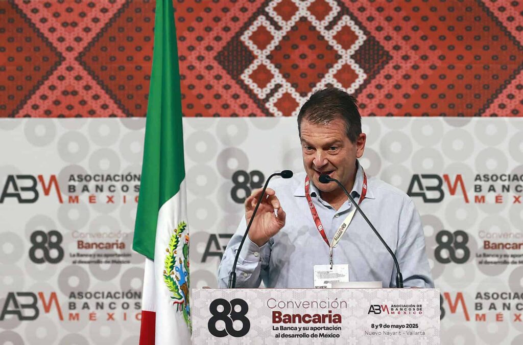 Líder de asociación de bancos en México impulsará integración financiera de Norteamérica