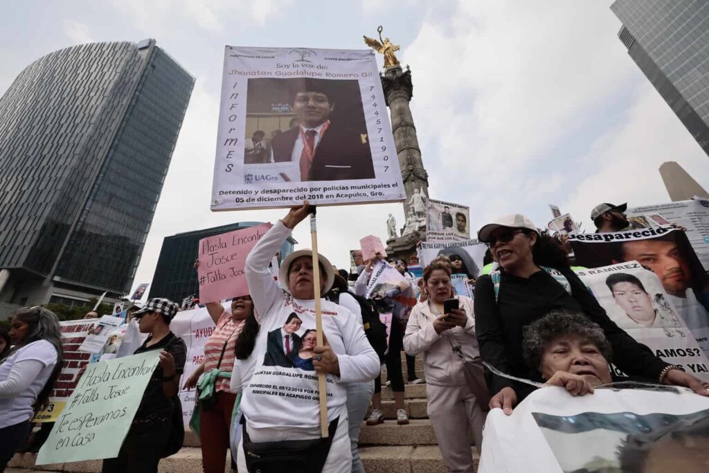 Madres buscadoras conmemoran el 10 de mayo con protestas en varios estados