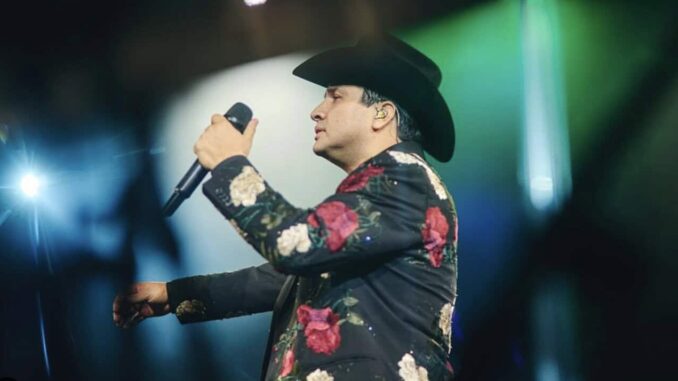 EE.UU. cancela visa de trabajo a Julión Álvarez