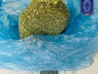 Encuentra AEI arma de fuego y bolsa con mariguana en carretera a Santa Bárbara