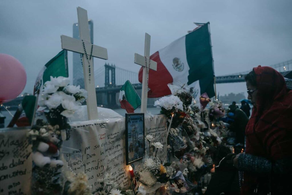 Embajador de EE.UU. desea pronta recuperación a cadetes del buque escuela Cuauhtémoc