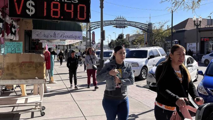 Hacienda advierte que impuesto a remesas en EE.UU. tendría importantes efectos en varios estados